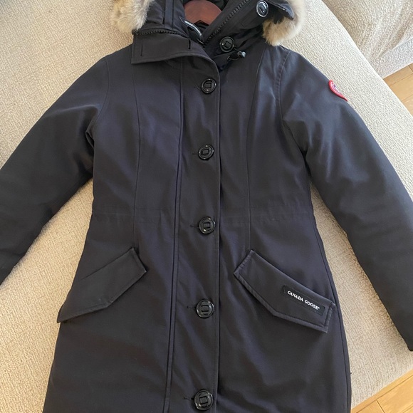 Canada Goose XS fusion parka in navy - Picture 5 of 5